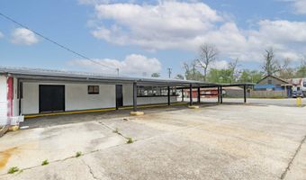 901 Charity St, Abbeville, LA 70510