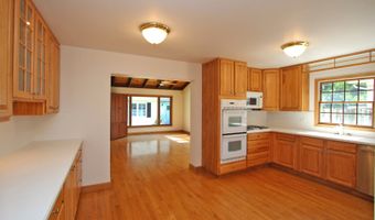 2405 E Miner St, Arlington Heights, IL 60004