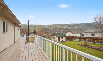 1103 3rd St, Asotin, WA 99402