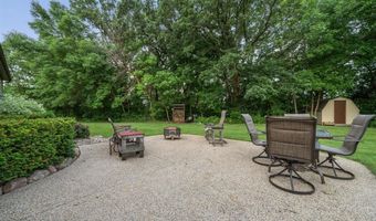 4700 Rural Oaks Dr SE, Alexandria, MN 56308