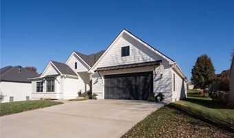 1210 Signal Lake Ct, Baldwin City, KS 66006