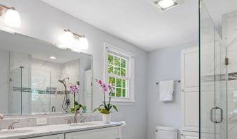16 Williamsburg Dr, Amherst, NH 03031