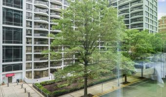 1781 N PIERCE St #303, Arlington, VA 22209