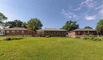 7315 Cheshire Ln, Affton, MO 63123