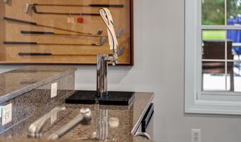 43079 LAGO GALLERIE Ct, Ashburn, VA 20148