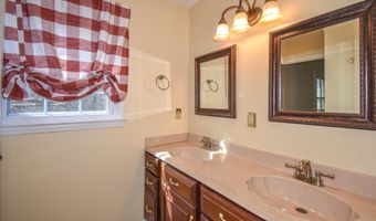 1845 Voss Rd, Alexander City, AL 35010
