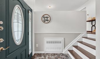 21 Echo Ridge Rd, Airmont, NY 10952