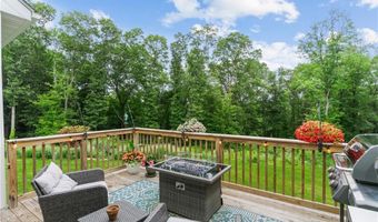 52 Pine Swamp Rd, Cumberland, RI 02864