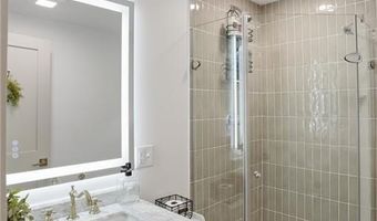 243 Maple Ave, Barrington, RI 02806