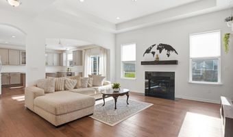 430 Pineway Dr, Ann Arbor, MI 48103