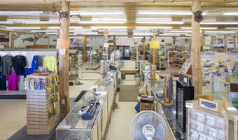 10652 US HWY 189, Big Piney, WY 83113