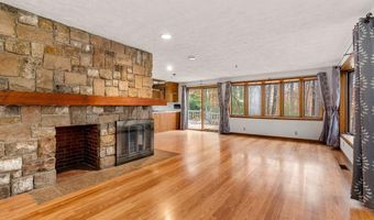 75 Olde Lantern Rd, Bedford, NH 03110