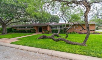 1821 Clare Dr, Alice, TX 78332