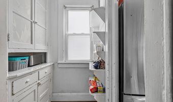 9 LINCOLN Pkwy, Bayonne, NJ 07002