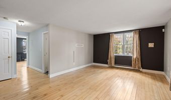 733 W Main St G, Barnstable, MA 02630