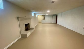 456 Sunset View Dr, Akron, OH 44320