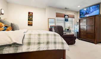 68 Stetson Pl 68, Danbury, CT 06811