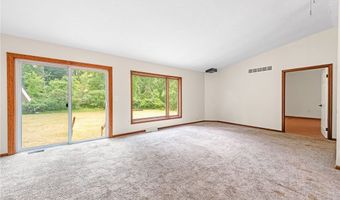 1038 E 21st St, Ashtabula, OH 44004