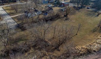 307 3rd Ave, Ackley, IA 50601