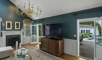 4 Brushwood Dr, Atkinson, NH 03811