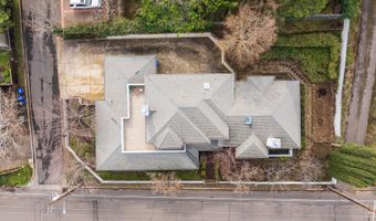 369 Alta Ave, Ashland, OR 97520