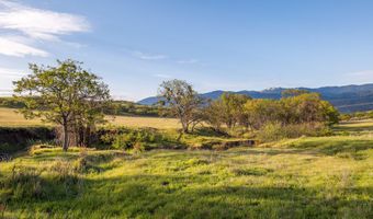 1650 E Nevada St, Ashland, OR 97520