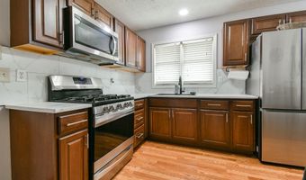 1316 N 13th St, Beatrice, NE 68310