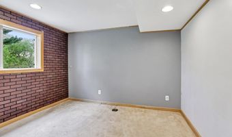 6874 Demby Rd, Arena, WI 53503