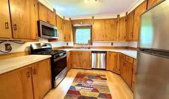 1723 Lightening Ridge Rd, Calais, VT 05650
