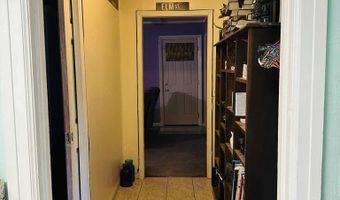 198 Holmesville Ave, Baxley, GA 31515