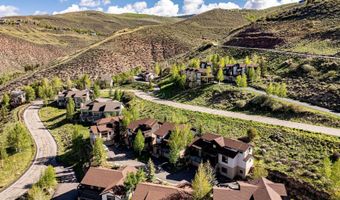 1015 W Wildwood Rd F, Avon, CO 81620