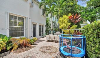 3690 NE 199th St 3690, Aventura, FL 33180