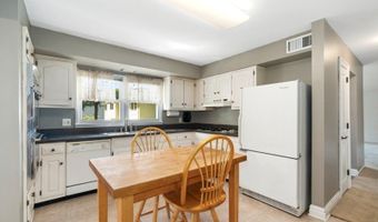 185 Ann St, Andover, NJ 07801