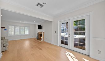 30729 Lakefront Dr, Agoura Hills, CA 91301