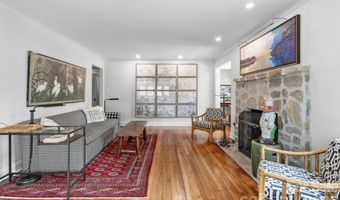 664 Lakeshore Dr, Asheville, NC 28804