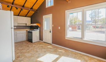 909 Catalina Ln, Alamogordo, NM 88310