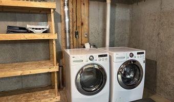 11 Pimlico Ct, Bedford, NH 03110