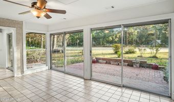 100 Thomas Sumter St, Beaufort, SC 29907