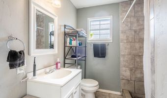 1108 NW 3rd St, Andrews, TX 79714