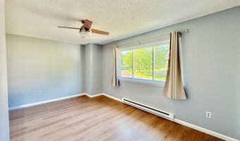 151 Shelter Rock Rd 17, Danbury, CT 06810