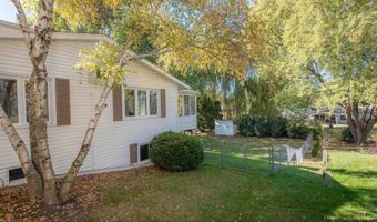 205 Westview Dr, Alma, MI 48801