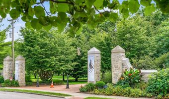 344 E Whittier St, Columbus, OH 43206
