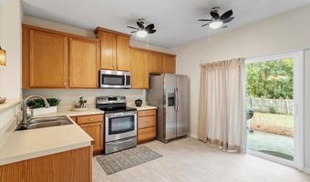 1039 Dual Parks Rd, Apex, NC 27502