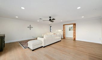 4367 Summit Dr, La Mesa, CA 91941