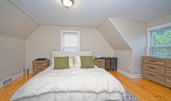 5 Kakely St, Albany, NY 12208