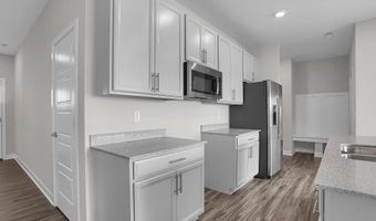 611 Bridgeman Rd, Avon, IN 46123