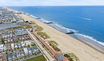 60 Heck Ave, Ocean Grove, NJ 07756