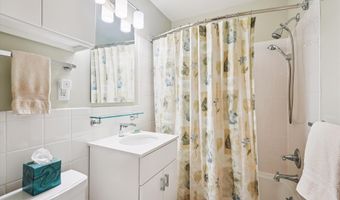 10427 MONTROSE Ave 104, Bethesda, MD 20814