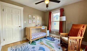 28 White Pkwy, North Smithfield, RI 02896