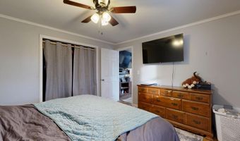 6 Cecile Ave, Augusta, ME 04330